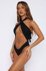 Esmeralda One Piece Black