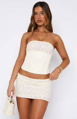 Leave An Impression Strapless Bustier Cream