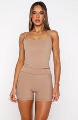 Keep Up High Waisted Shorts 4" Caramel