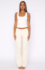 Zara Low Rise Straight Leg Jeans Cream